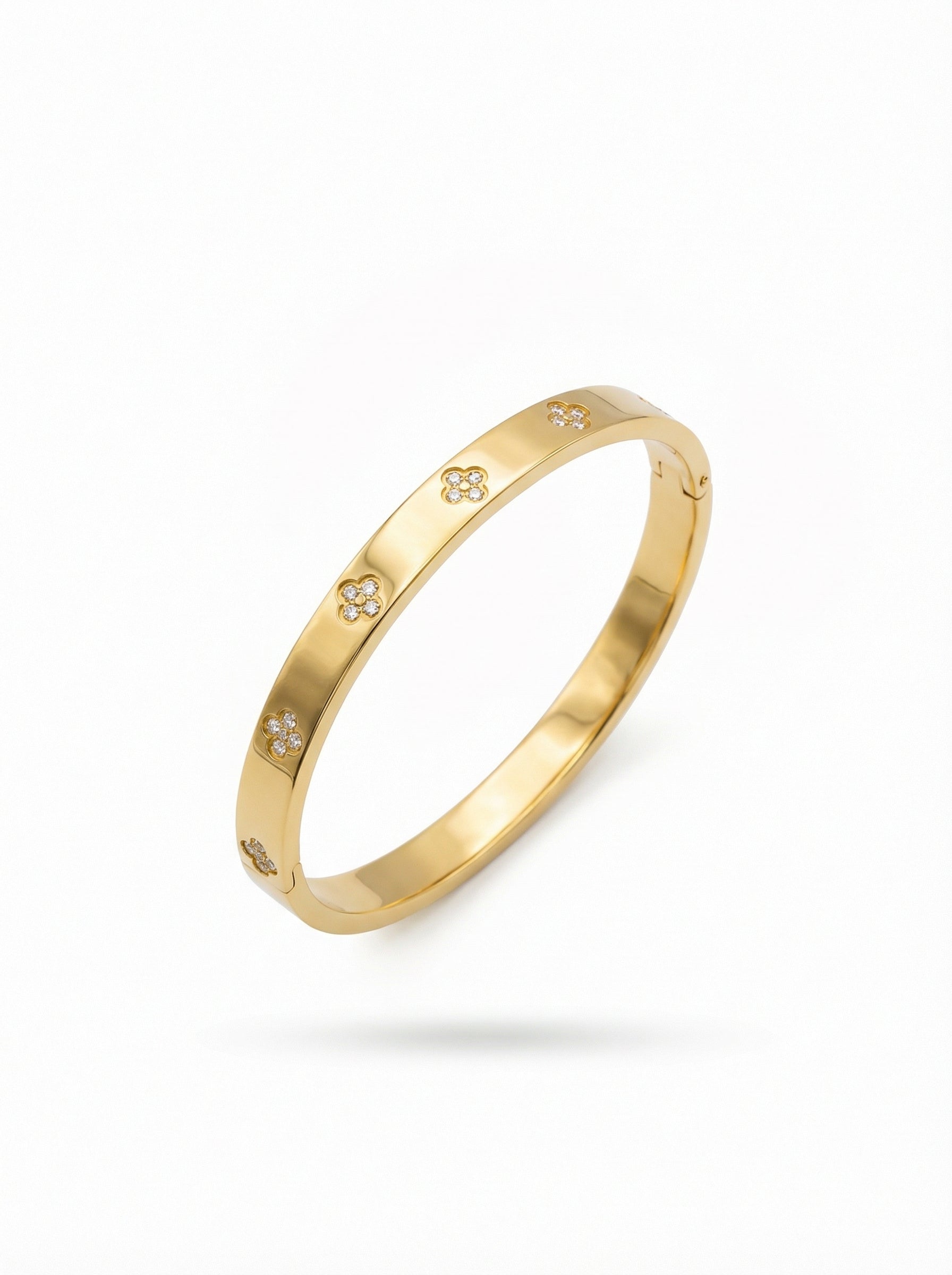 سوار فان كليف النجمه