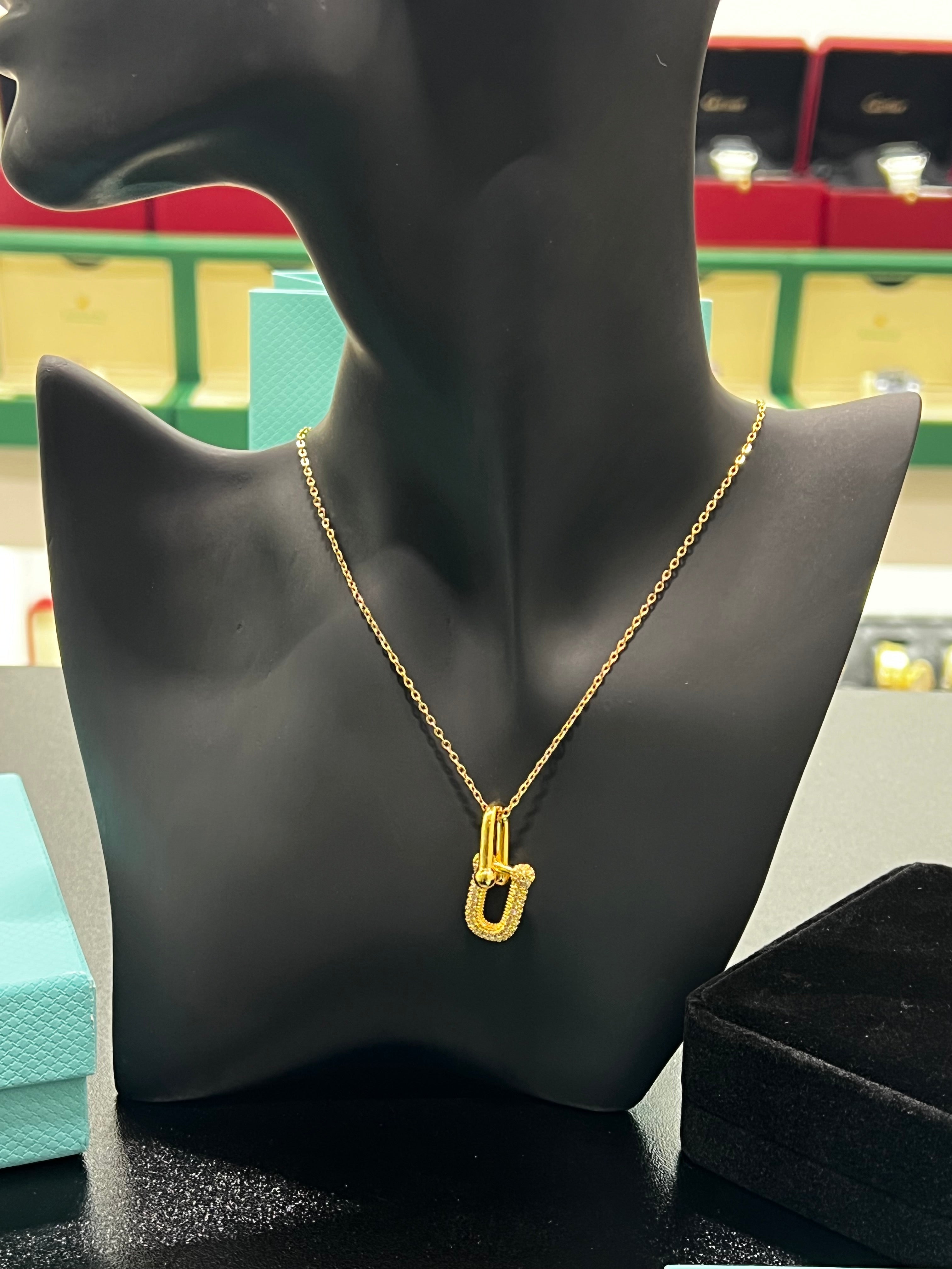 سلسال تيفاني ذهبي