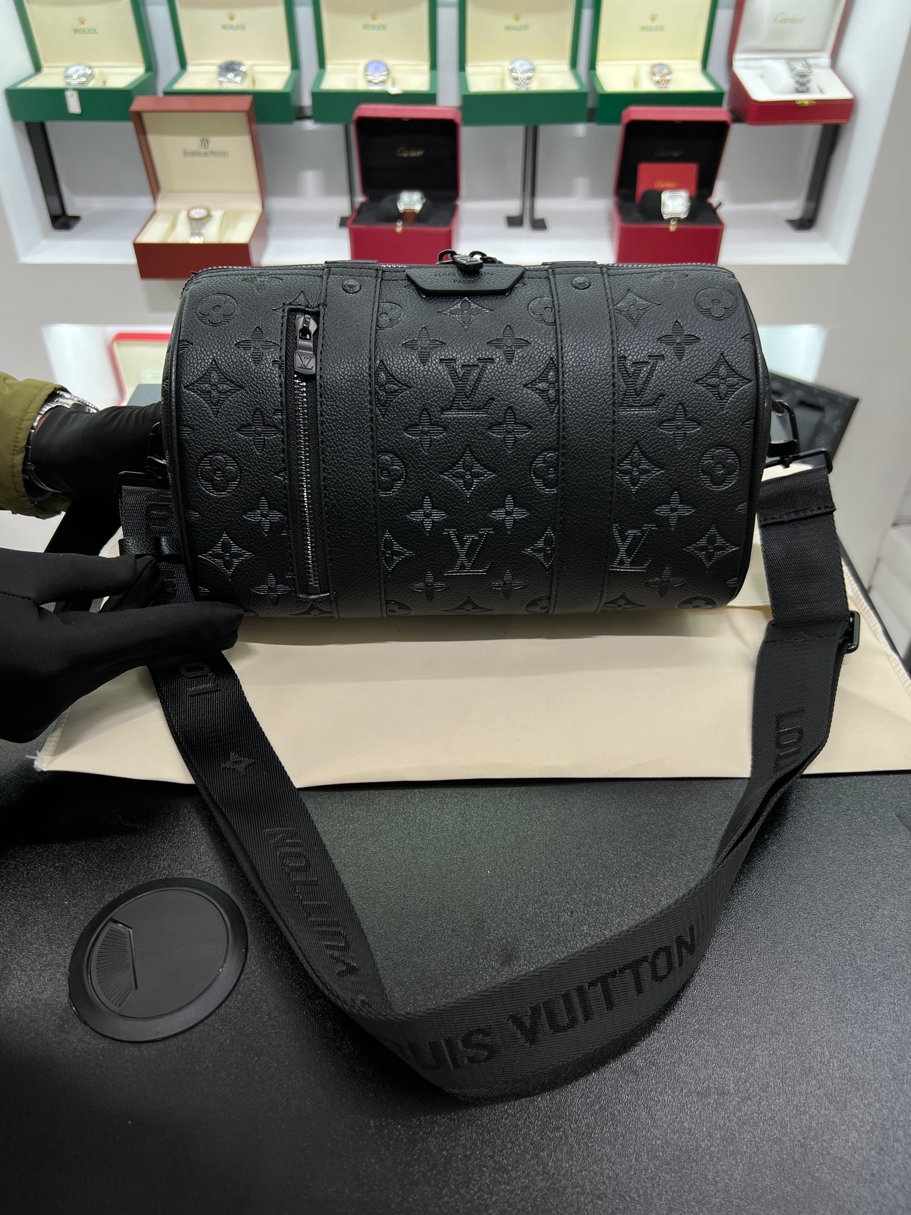 City Keepall – Monogram Eclipse