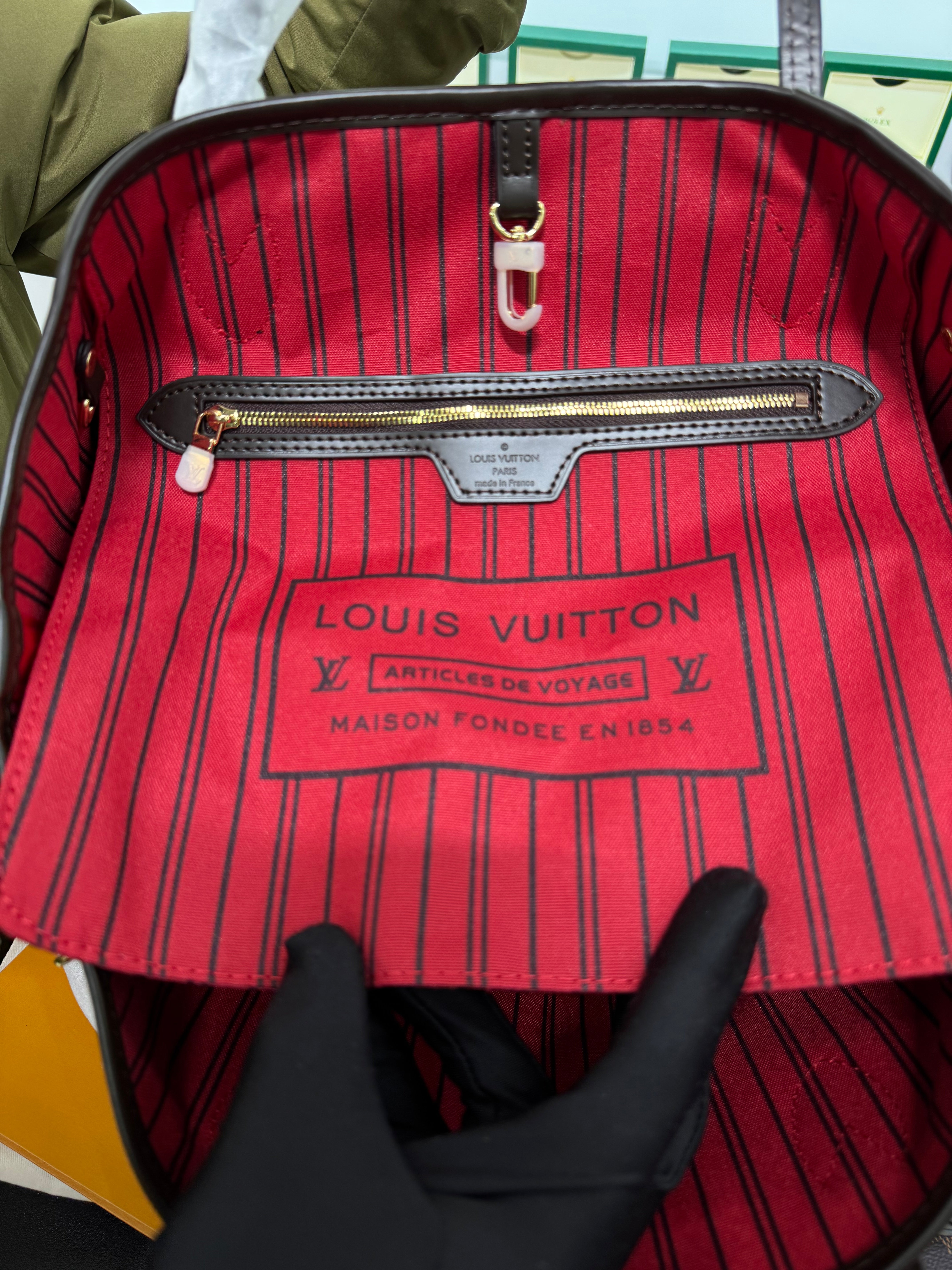 Neverfull MM – Damier Ebene Canvas