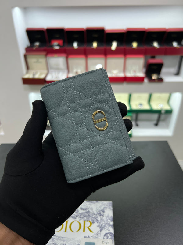 Cosmos Wallet – Grey Cannage Leather