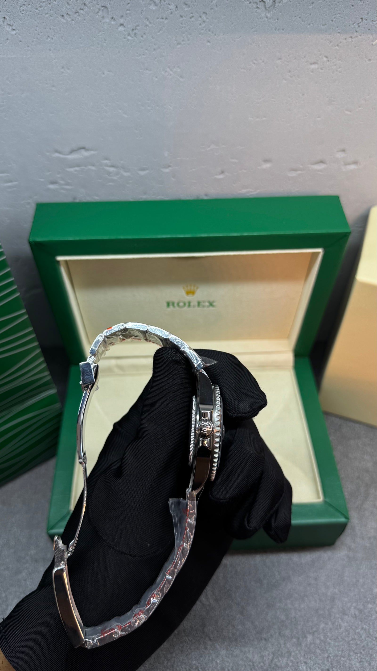 ساعة Bruce Wayne بروس واين ستانلس ستيل بمينا أسود وإطار سيراميك أسود — رجالي | Bruce Wayne Stainless Steel Watch