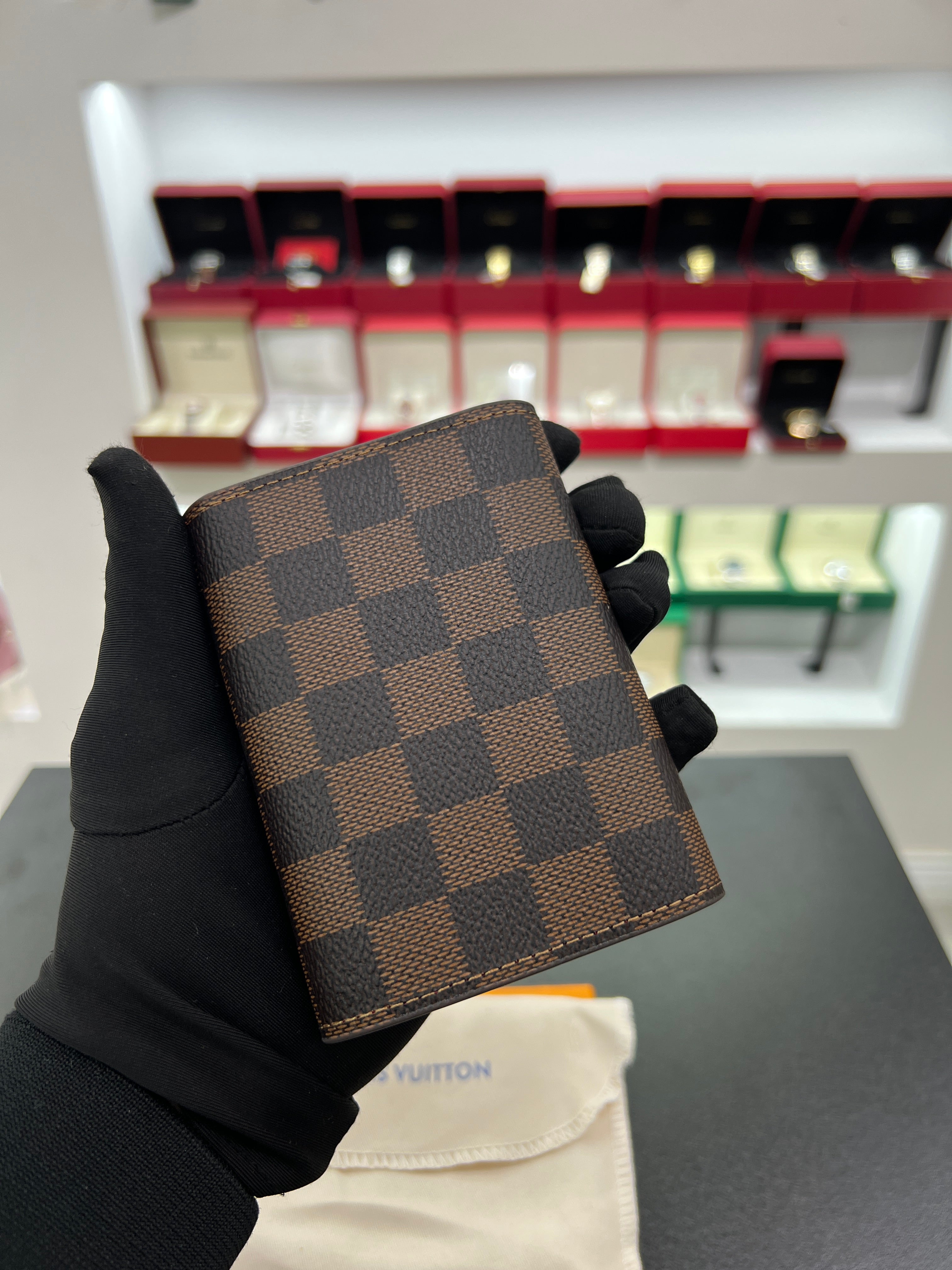 Victorine Wallet – Damier Ebene Canvas