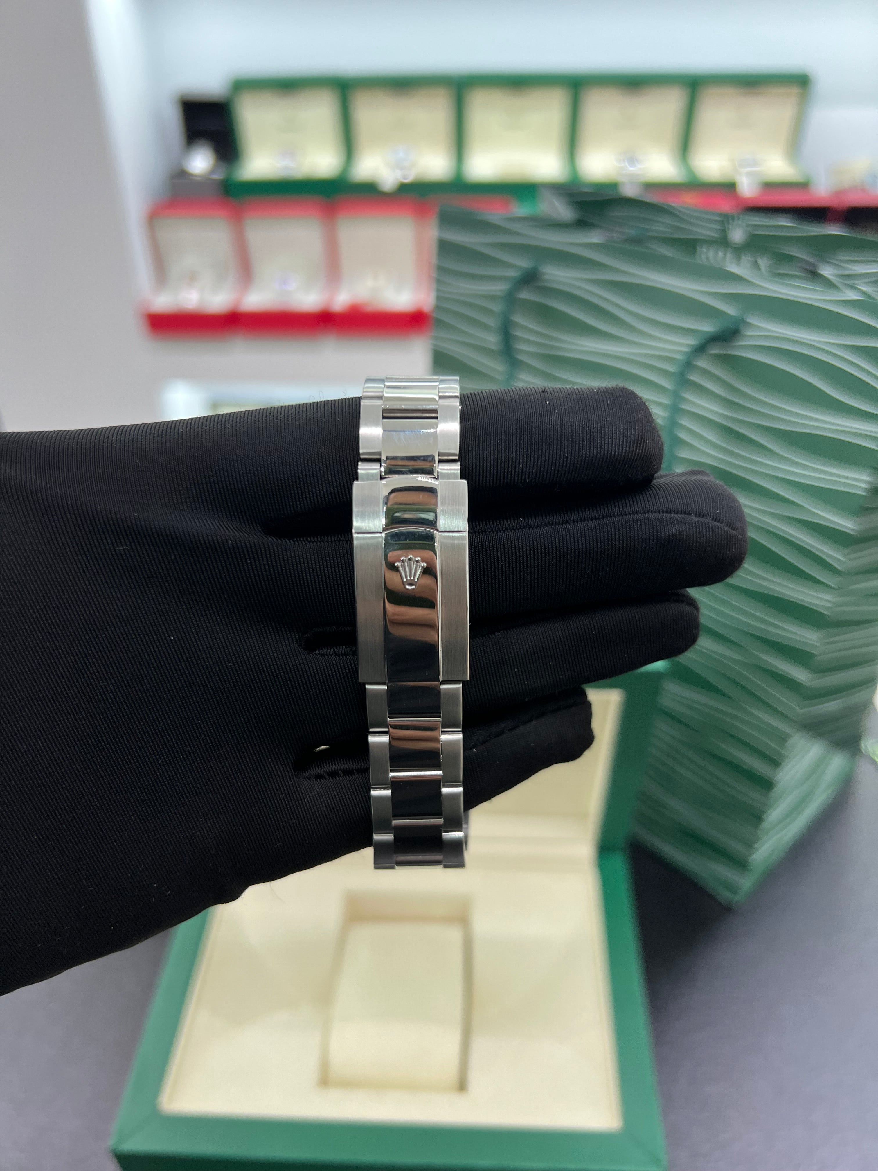 Who cares blue stainless steel 41mm￼