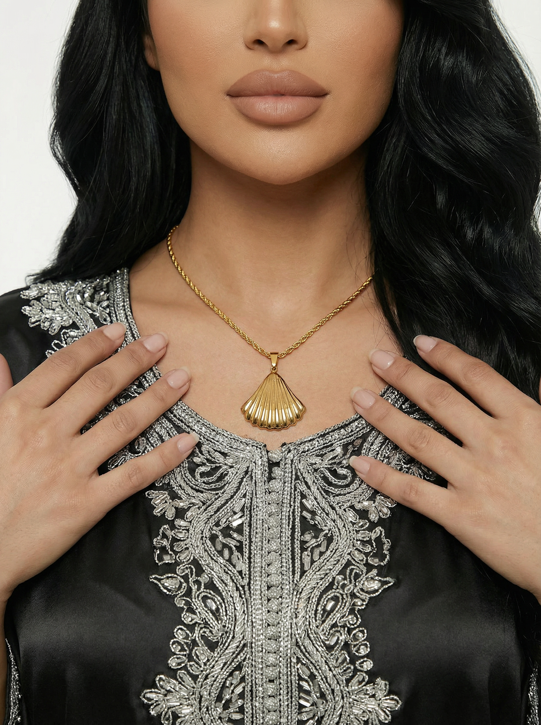 سلسال الصدفه كبير