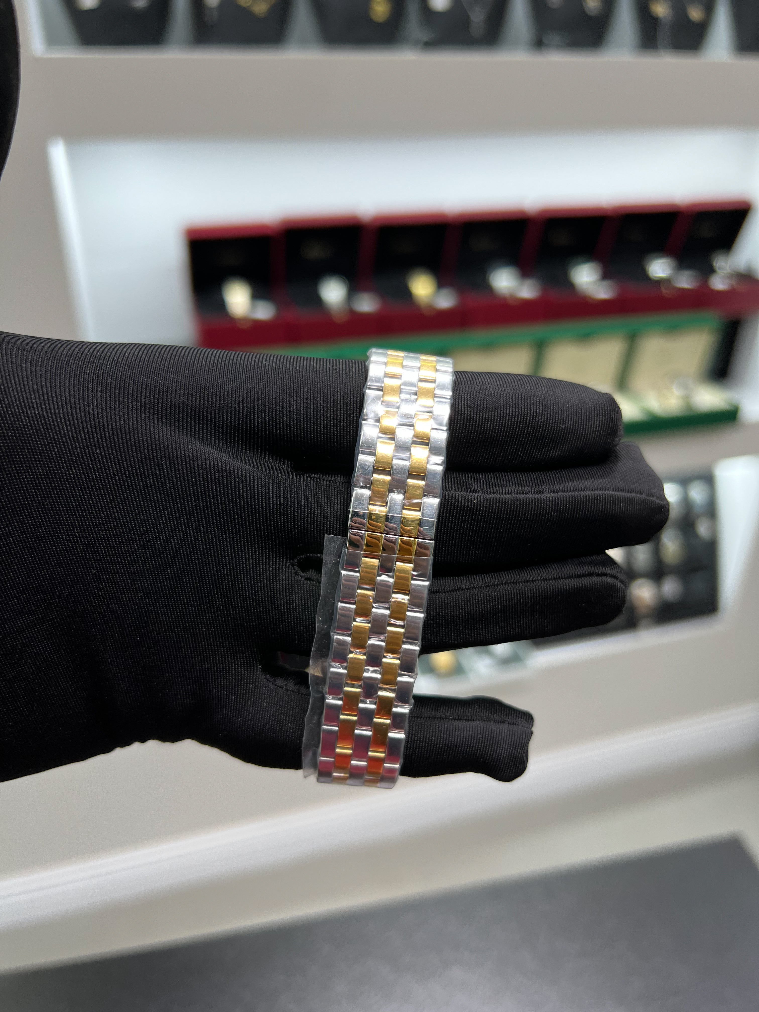 Cartiėr Panther gold and silver studded