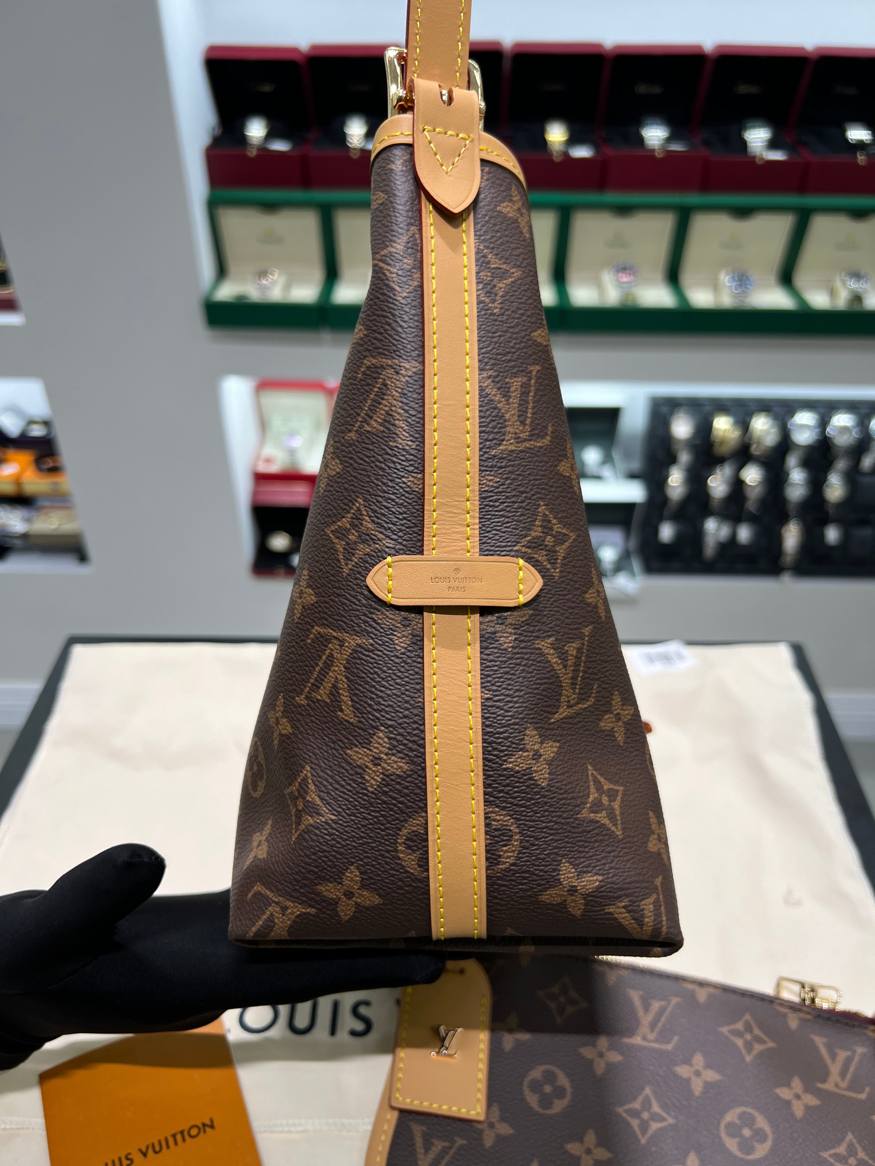 LV CarryAll PM