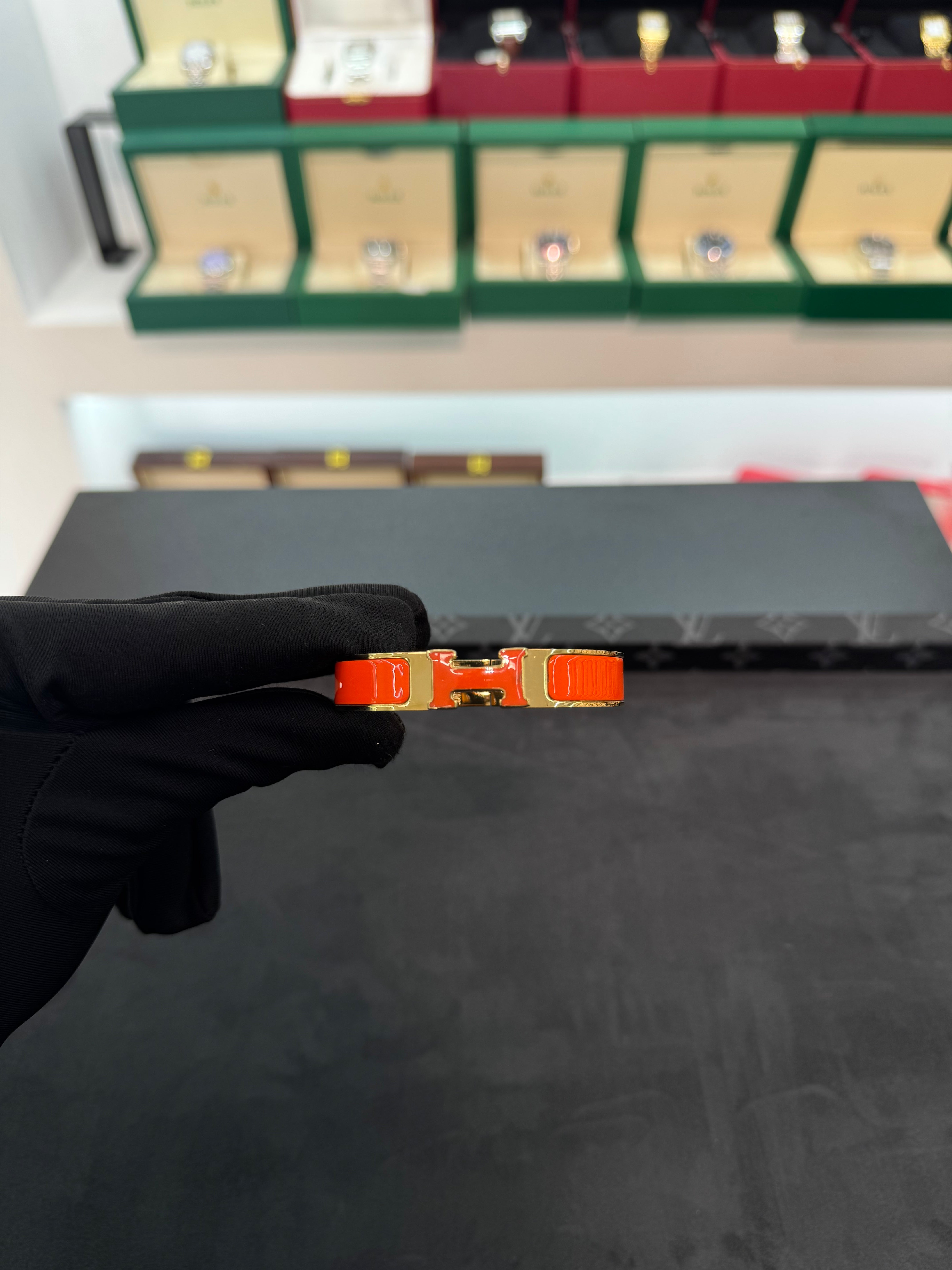 Clic H Bracelet (Orange) مقاس 16