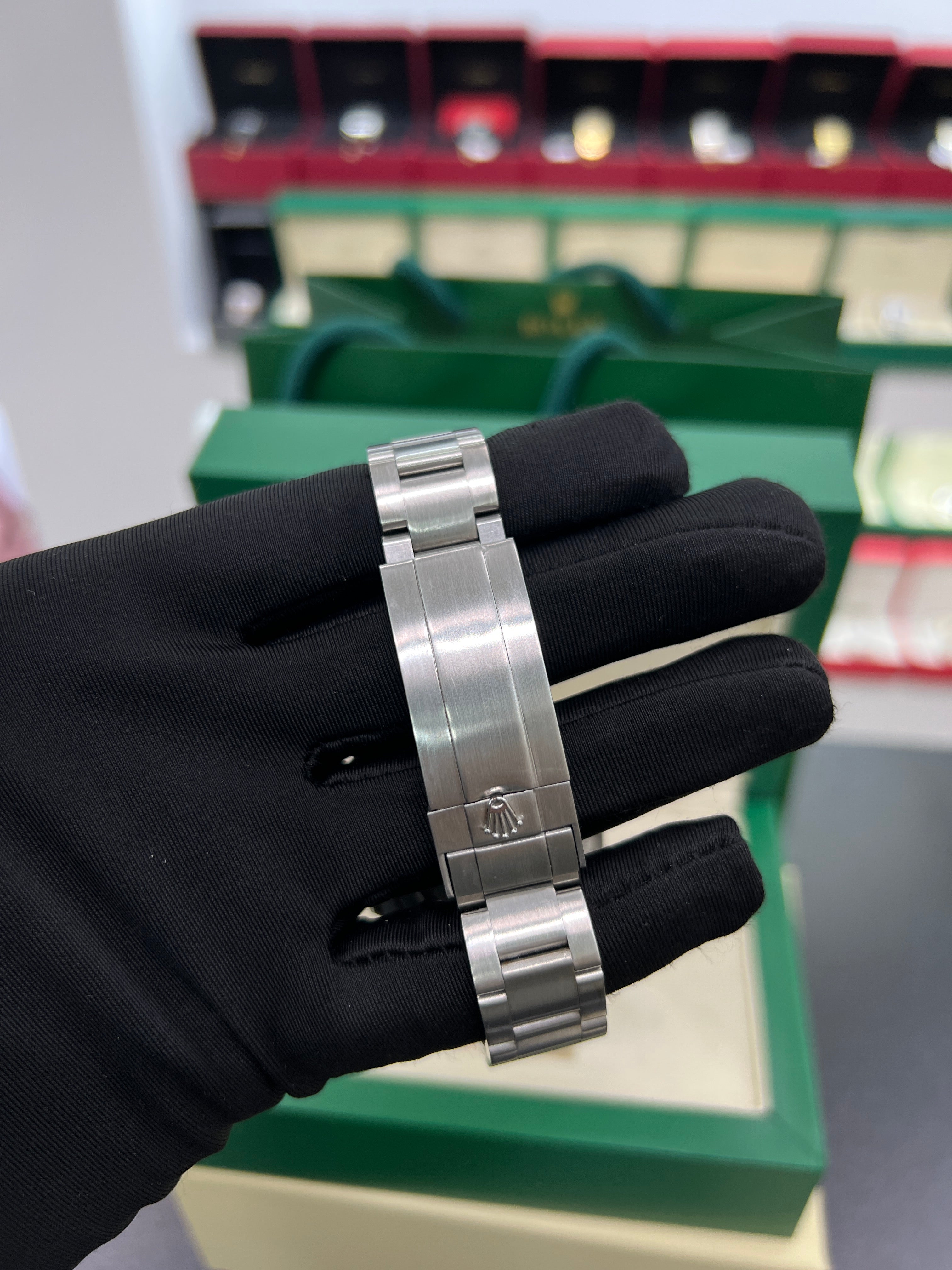 Submariner Date – Black Dial