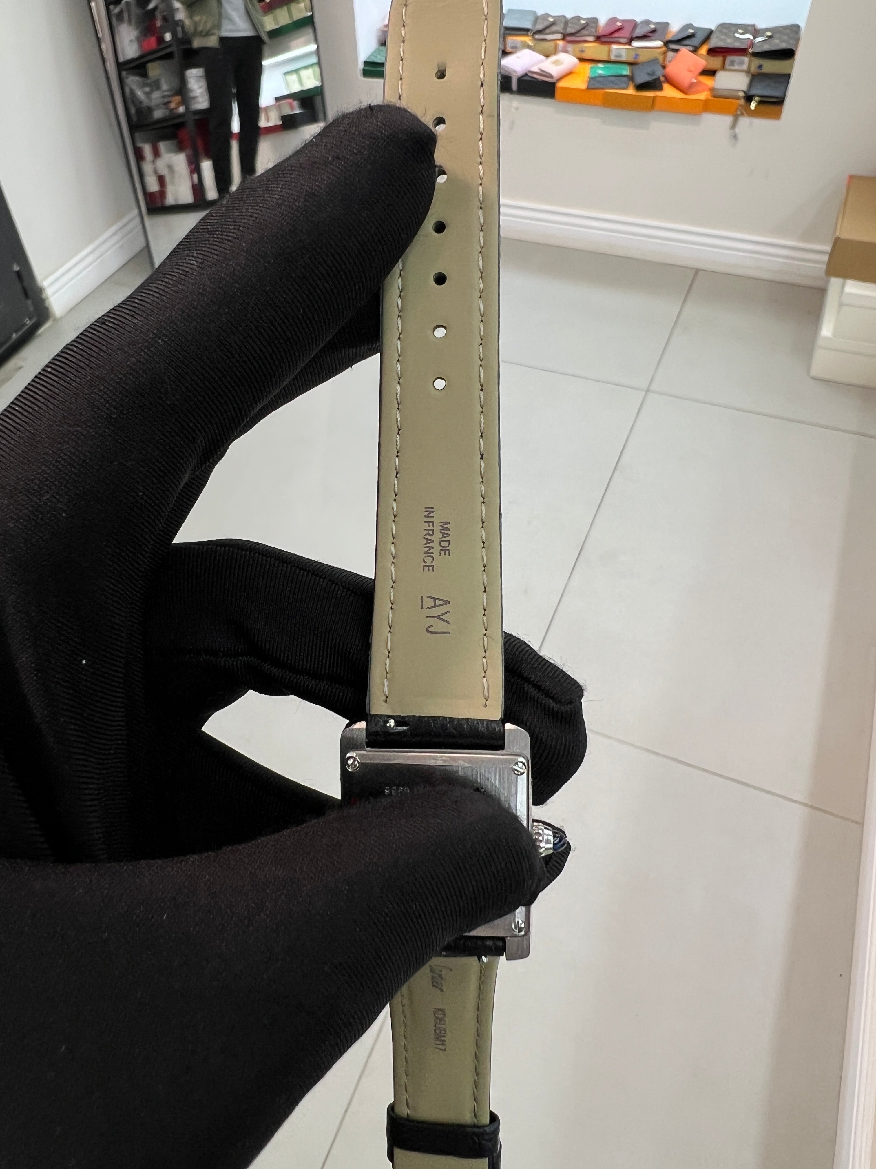 Tank Must Mini (Steel, Quartz)