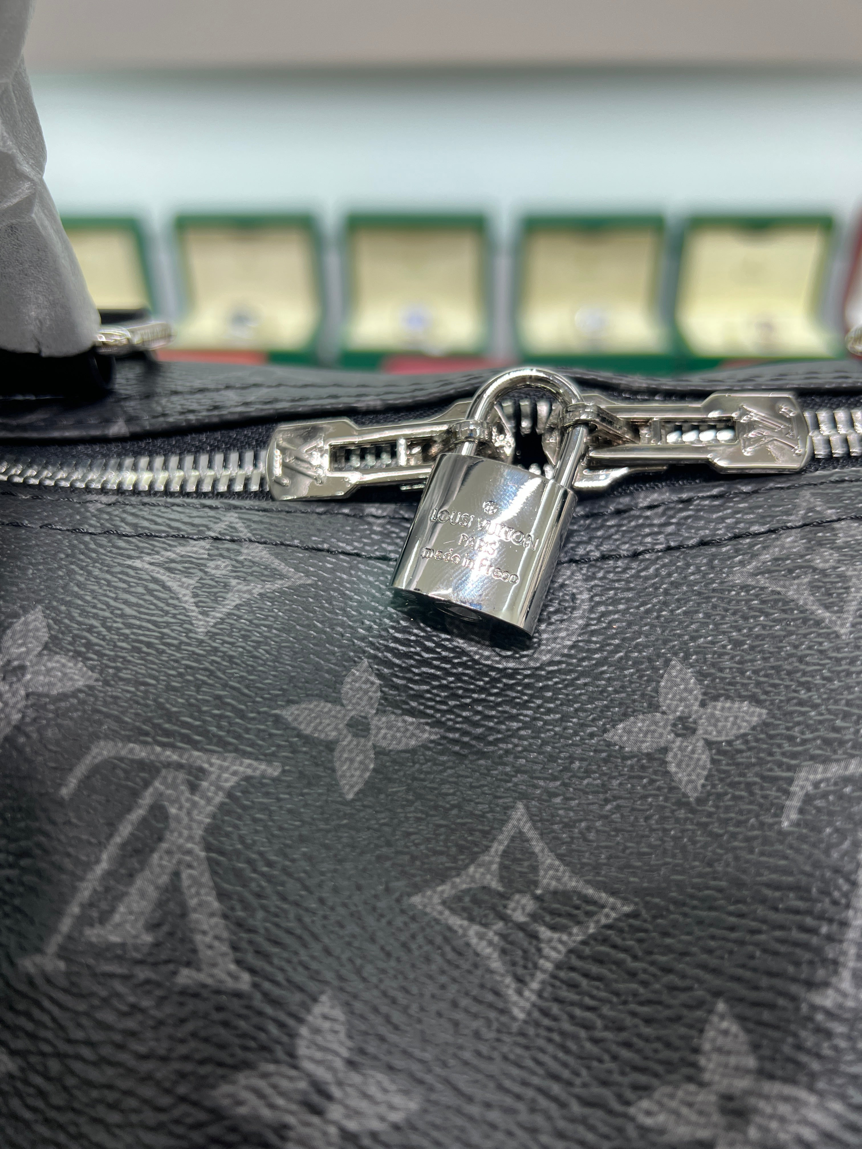 Keepall Bandoulière 55 – Monogram Eclipse