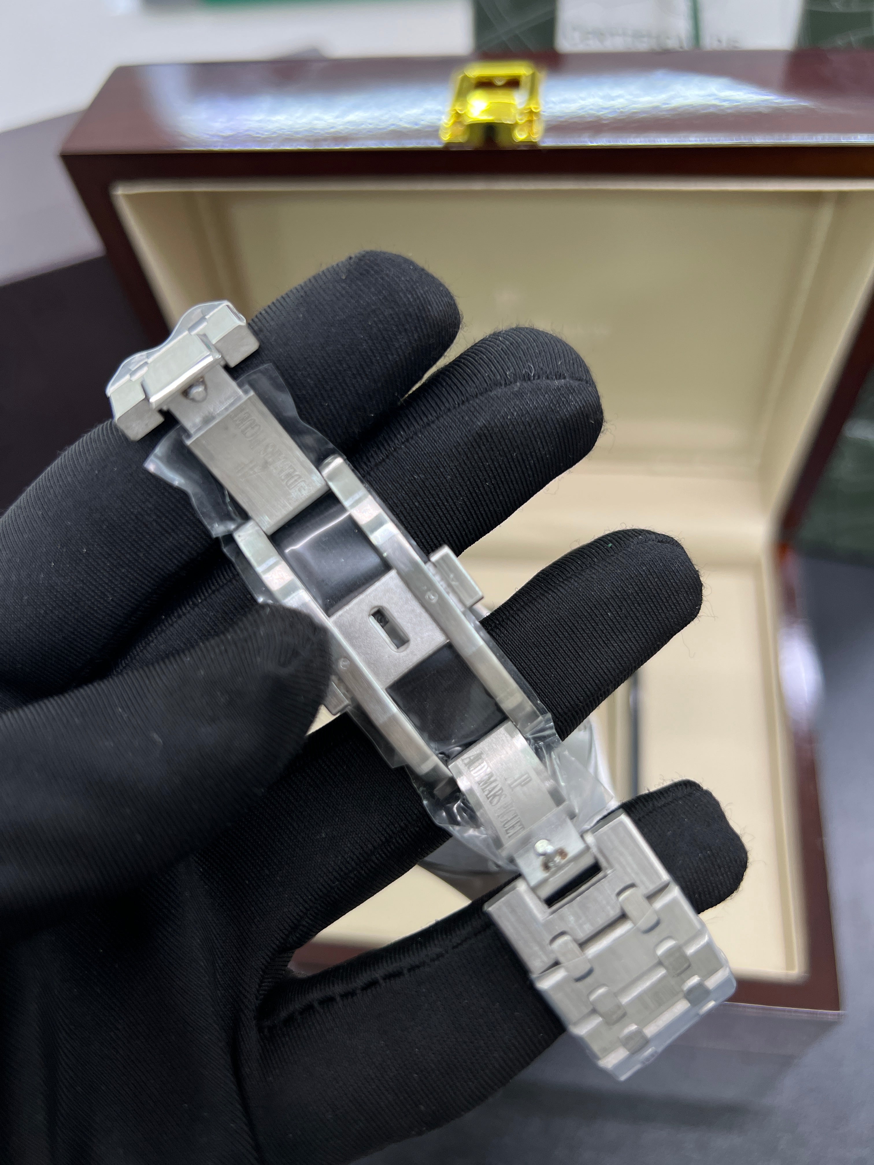 Royal Oak Automatic – Silver Dial