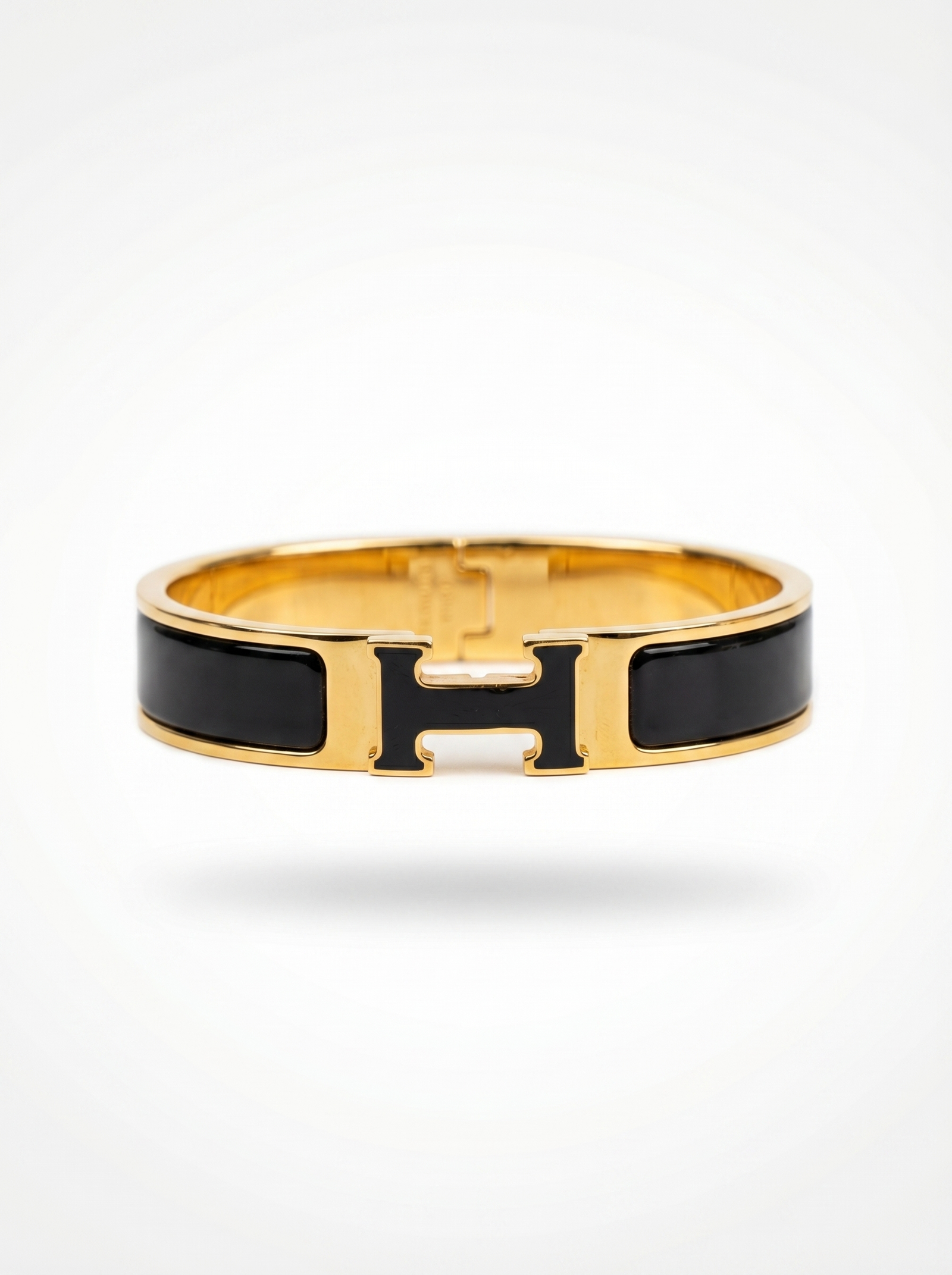 Clic H Bracelet (black) مقاس 16