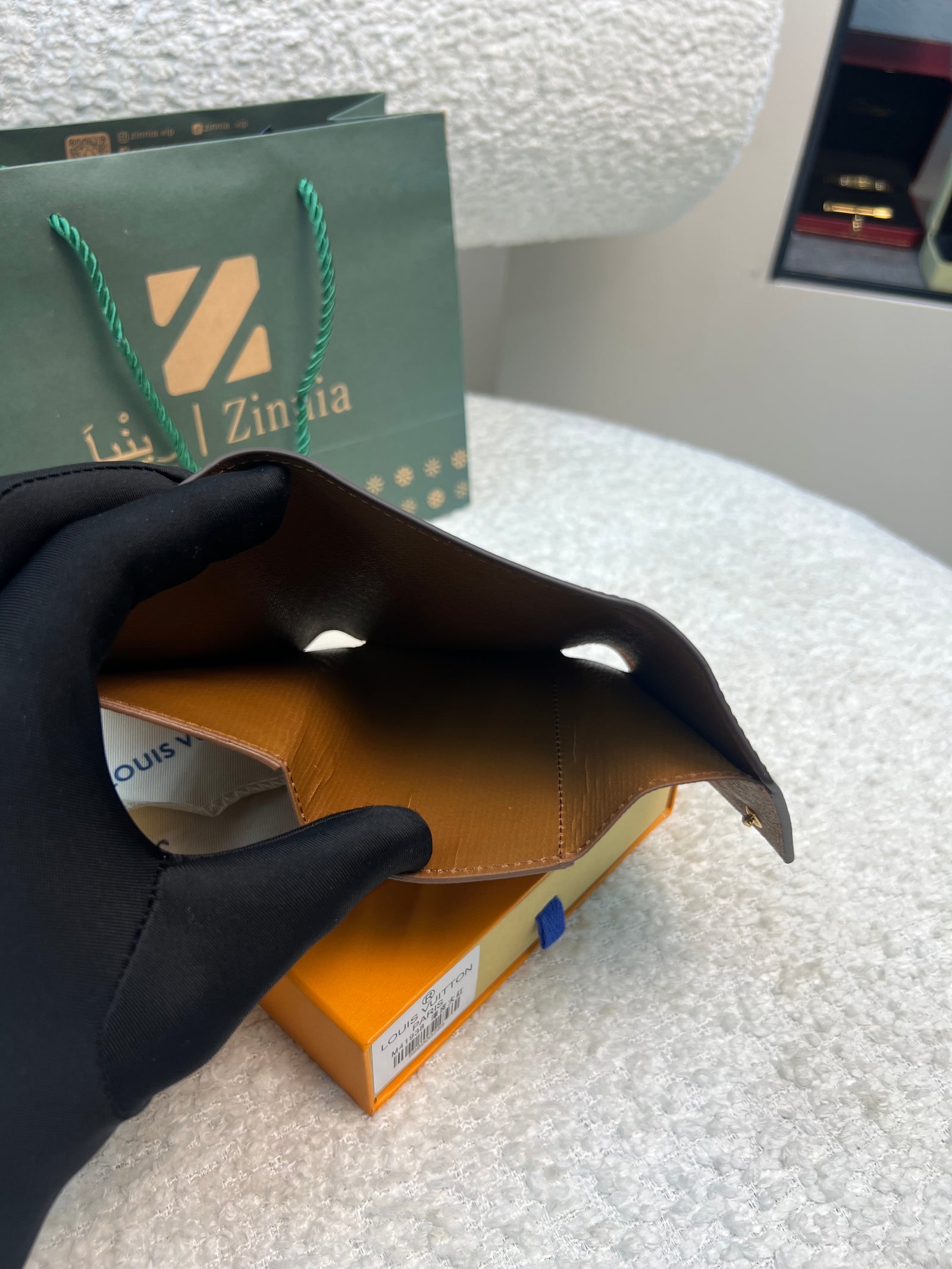 محفظة فيكتورين بنقشة المونوغرام Victorine Monogram Wallet