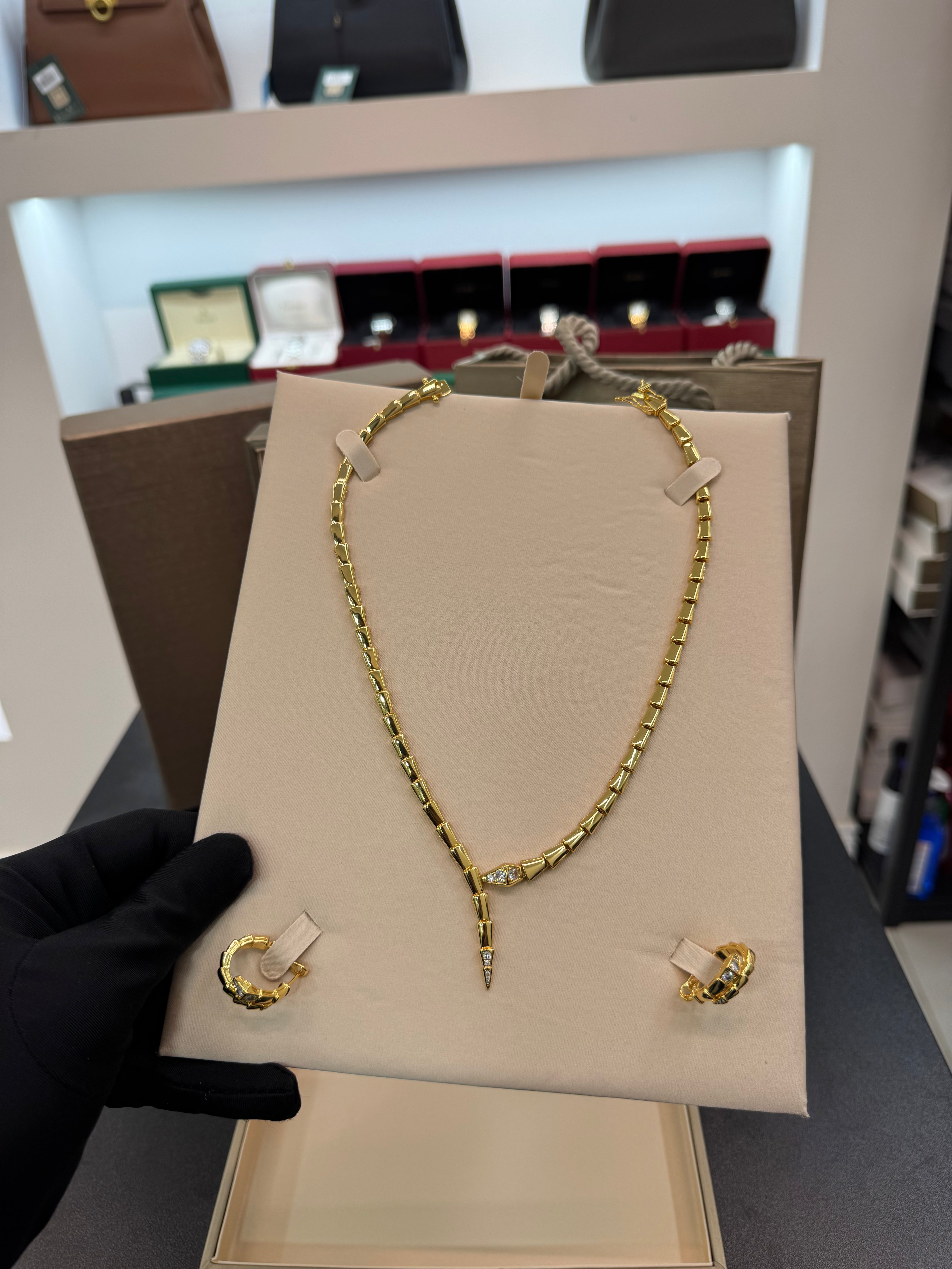 Serpenti Style Gold Necklace Set