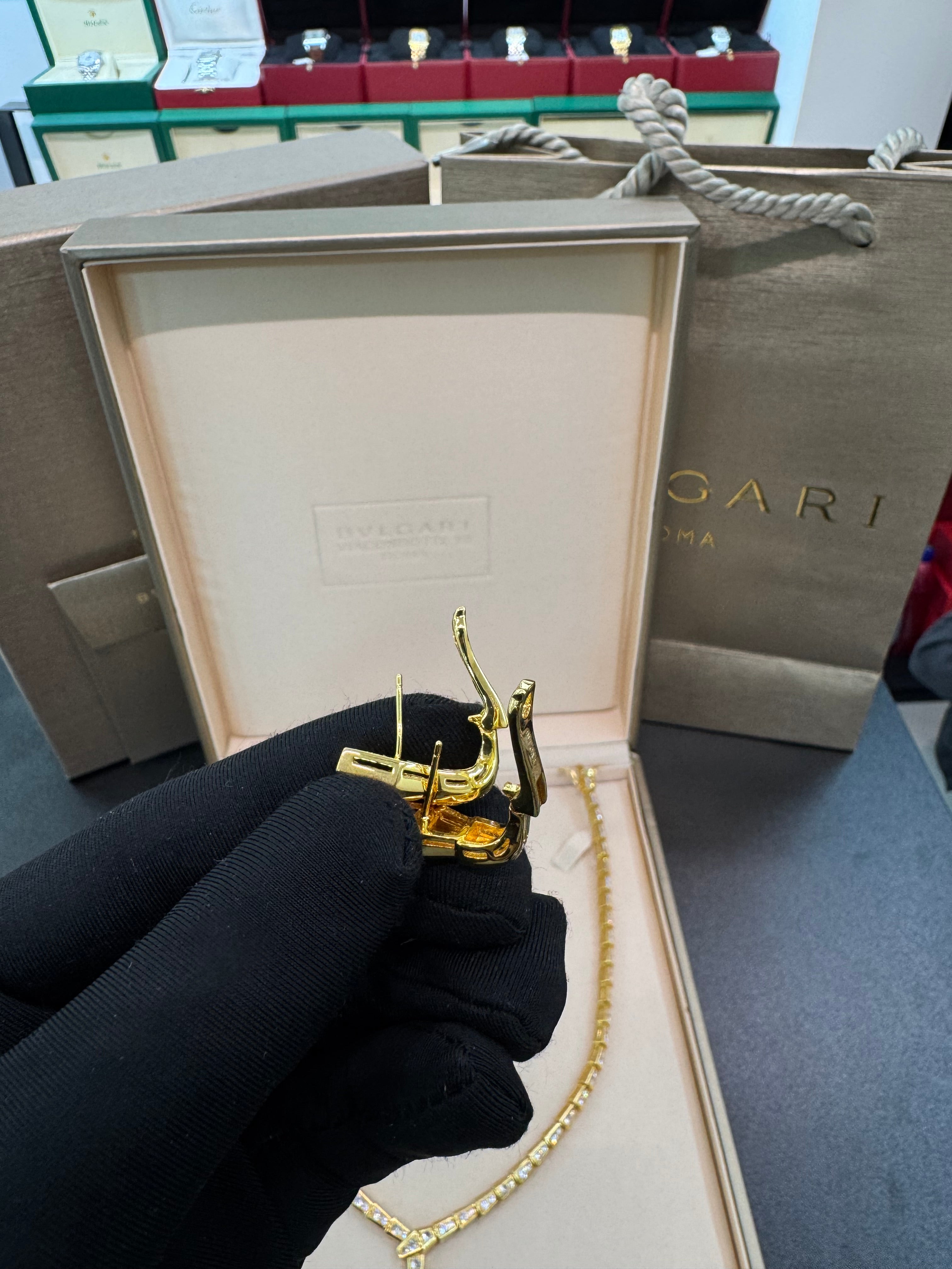 Serpenti-Inspired Drop Necklace Set studded