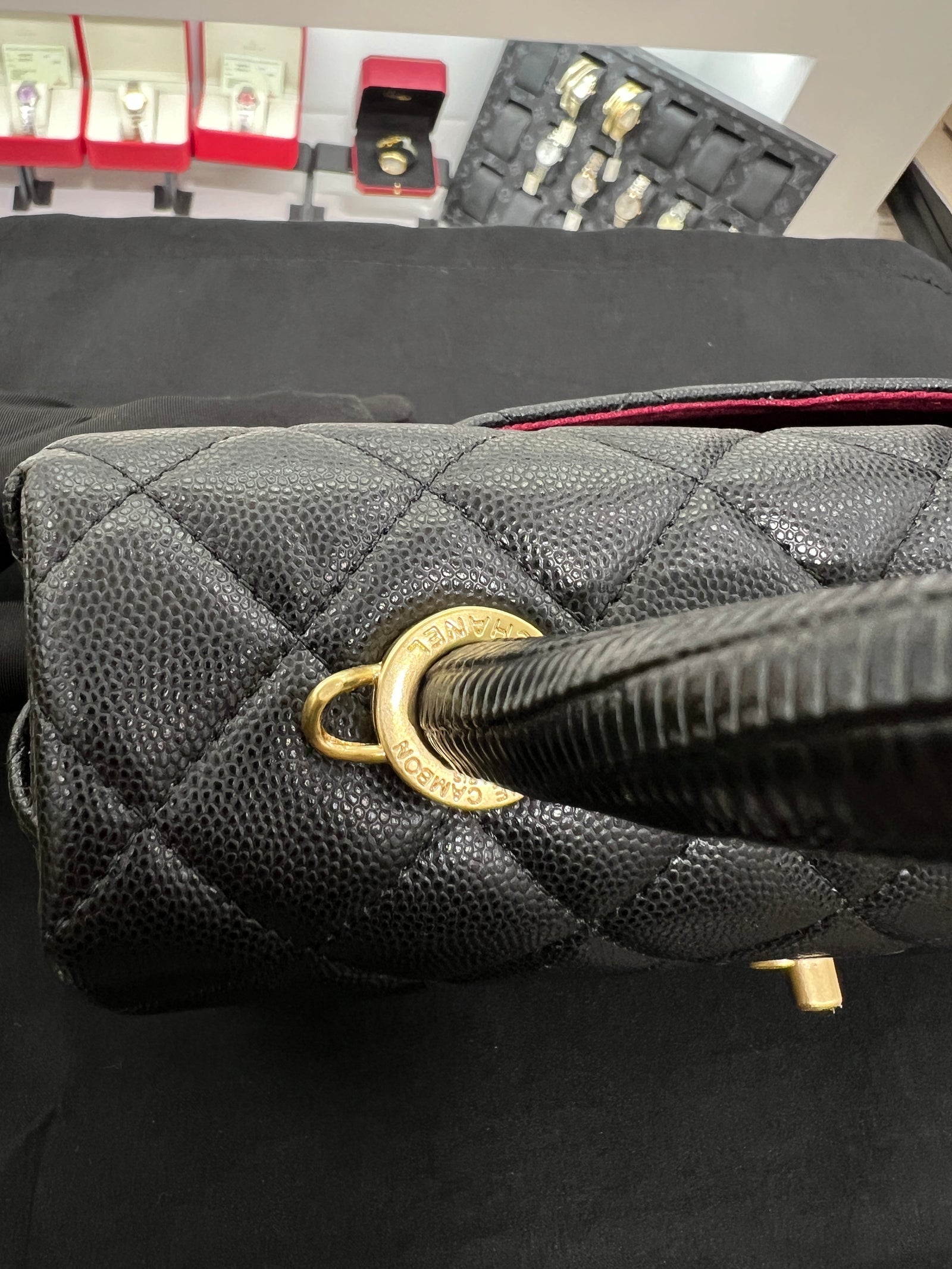 Handle Flap Bag – Caviar Leather (Black)