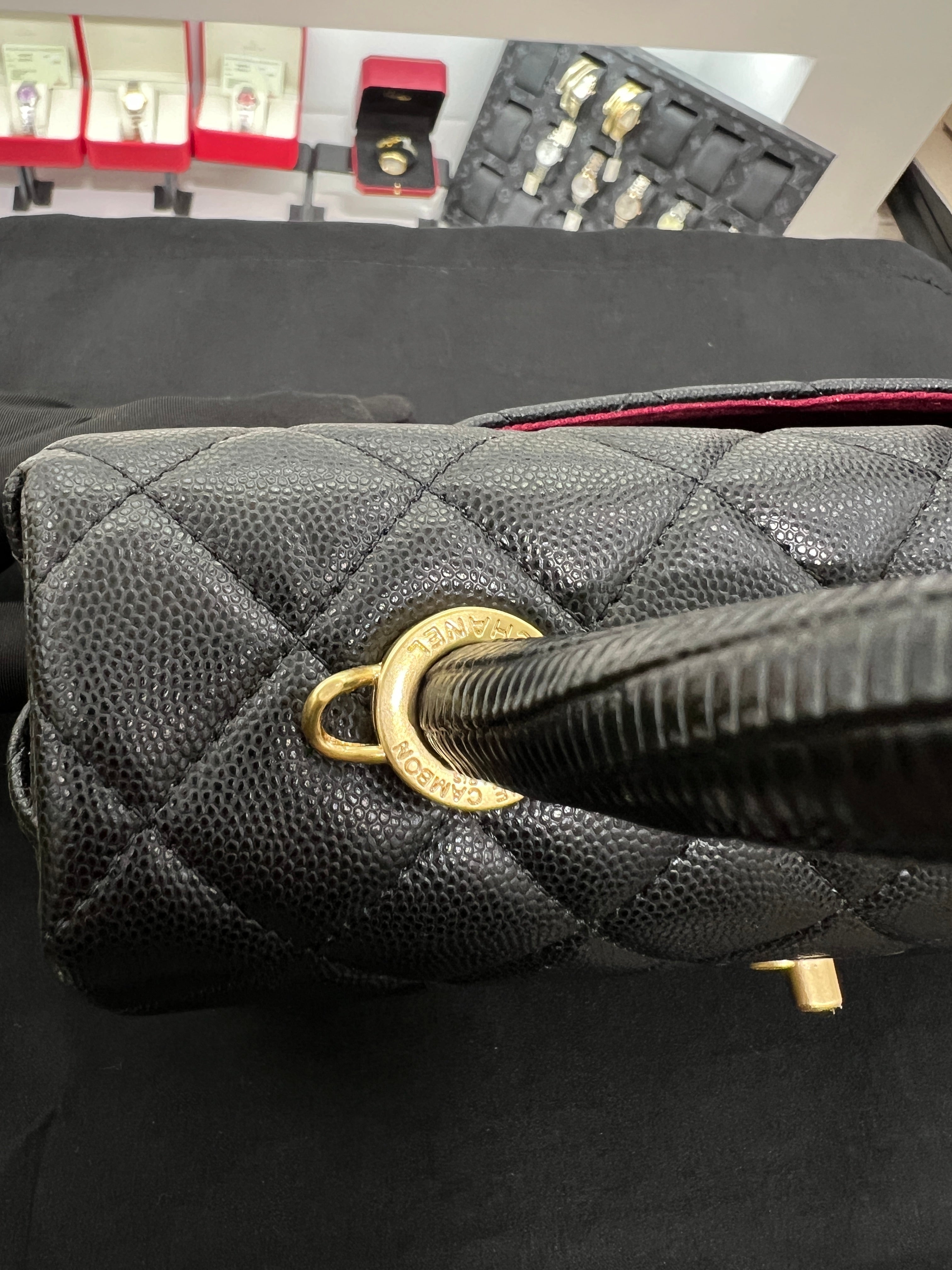Handle Flap Bag – Caviar Leather (Black)
