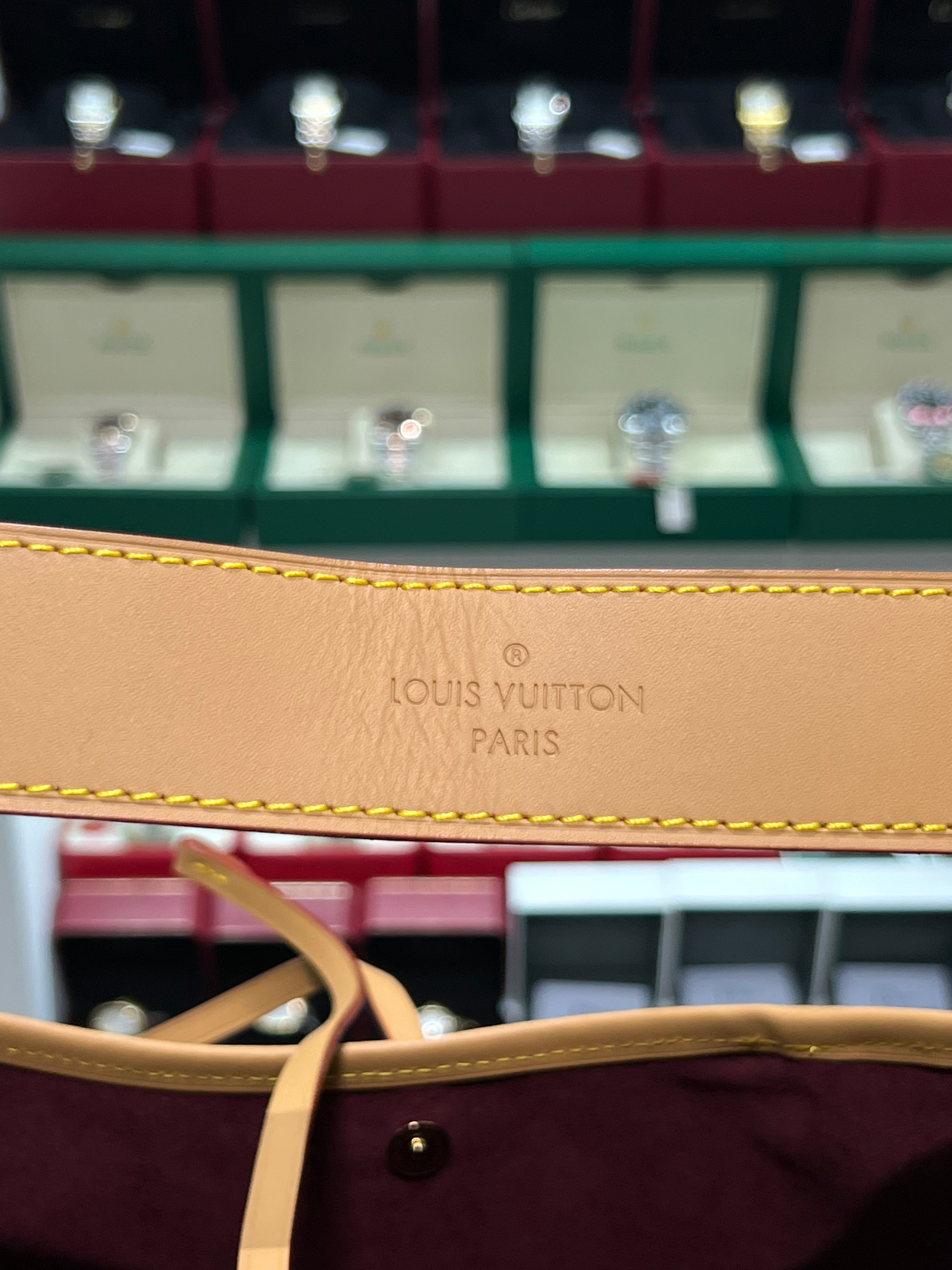 LV CarryAll PM