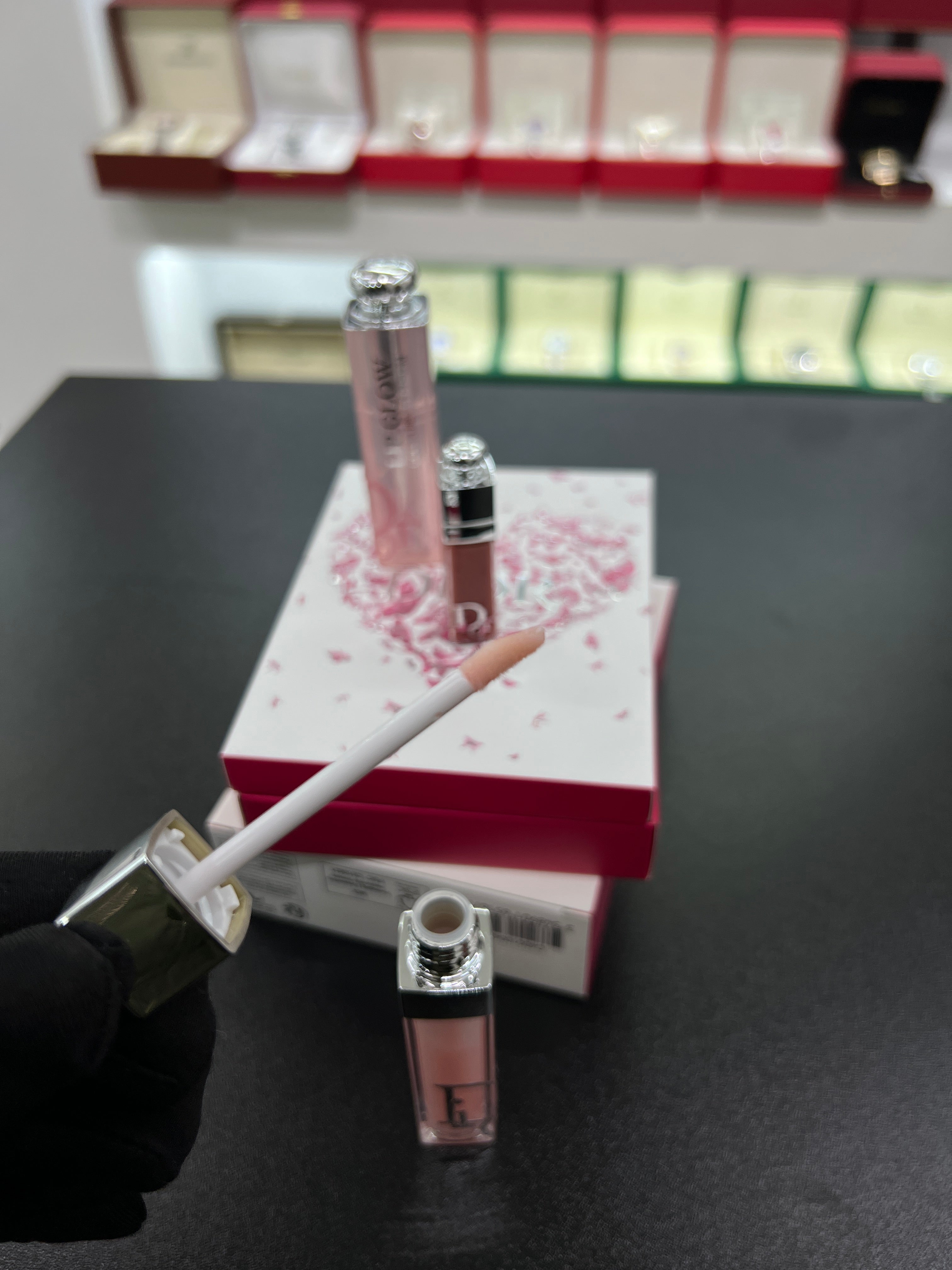 Addict Lip Glow Color Reviver Balm