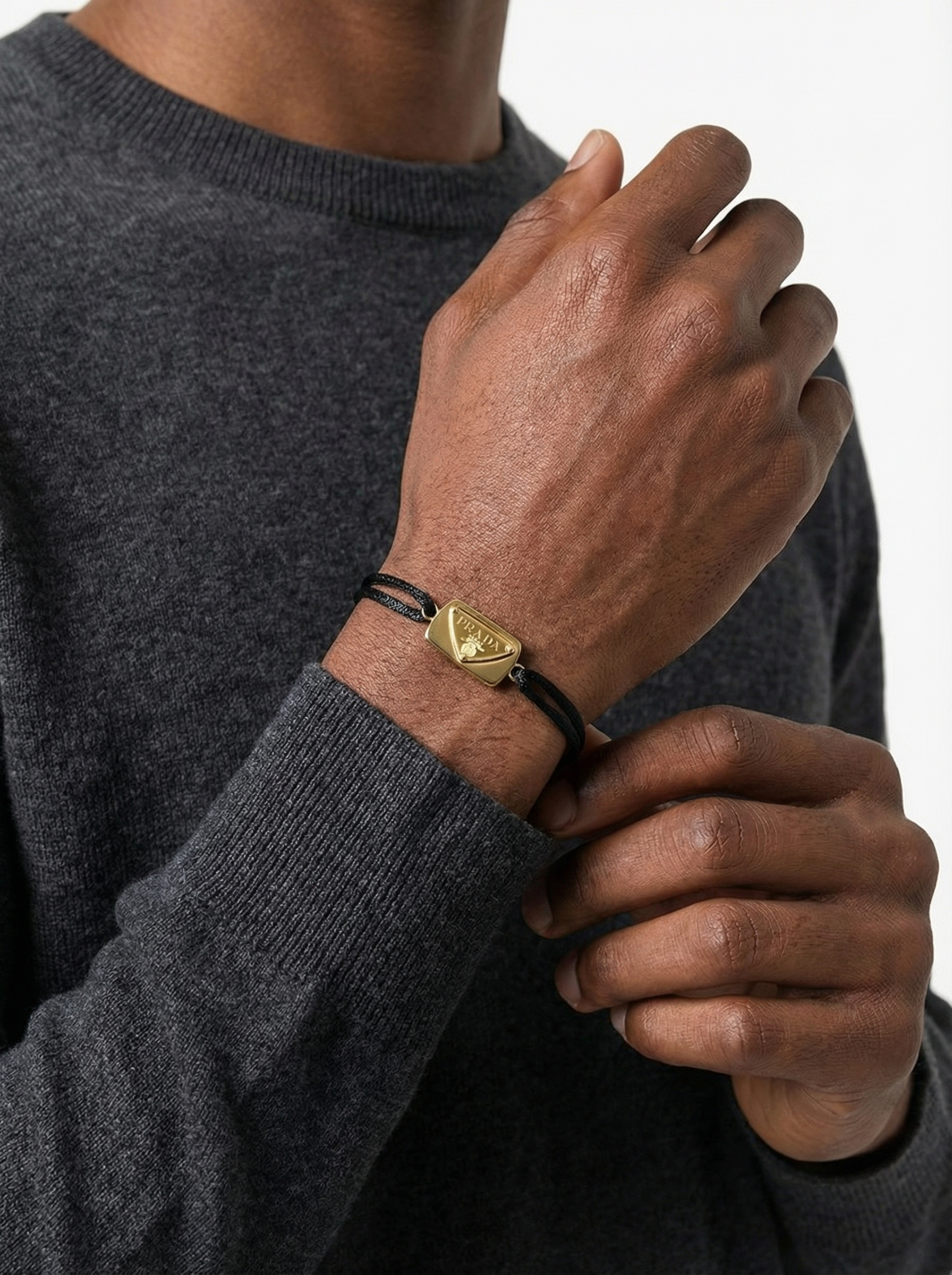 سوار خيط Prada اسود