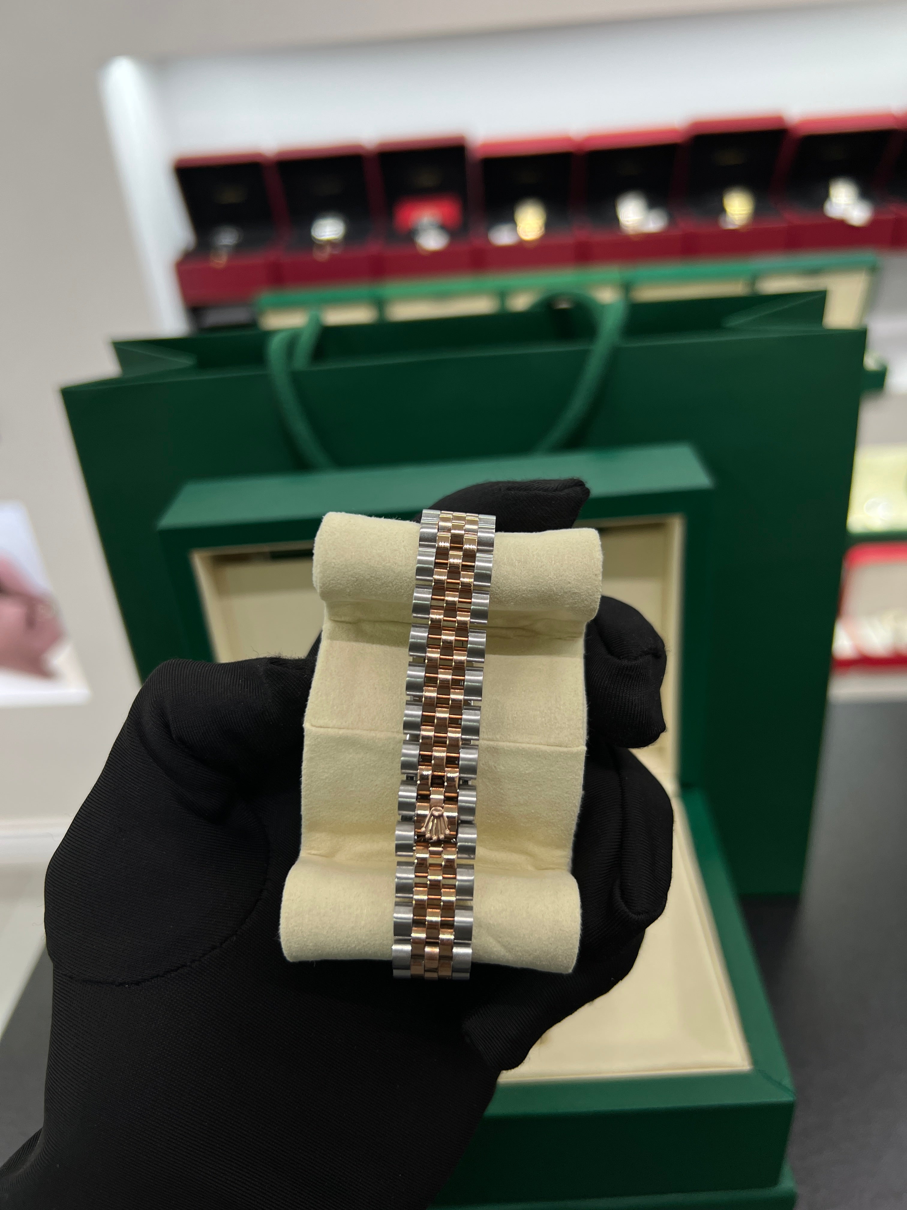 31 Green Dial Diamond Markers – Two Tone Jubilee