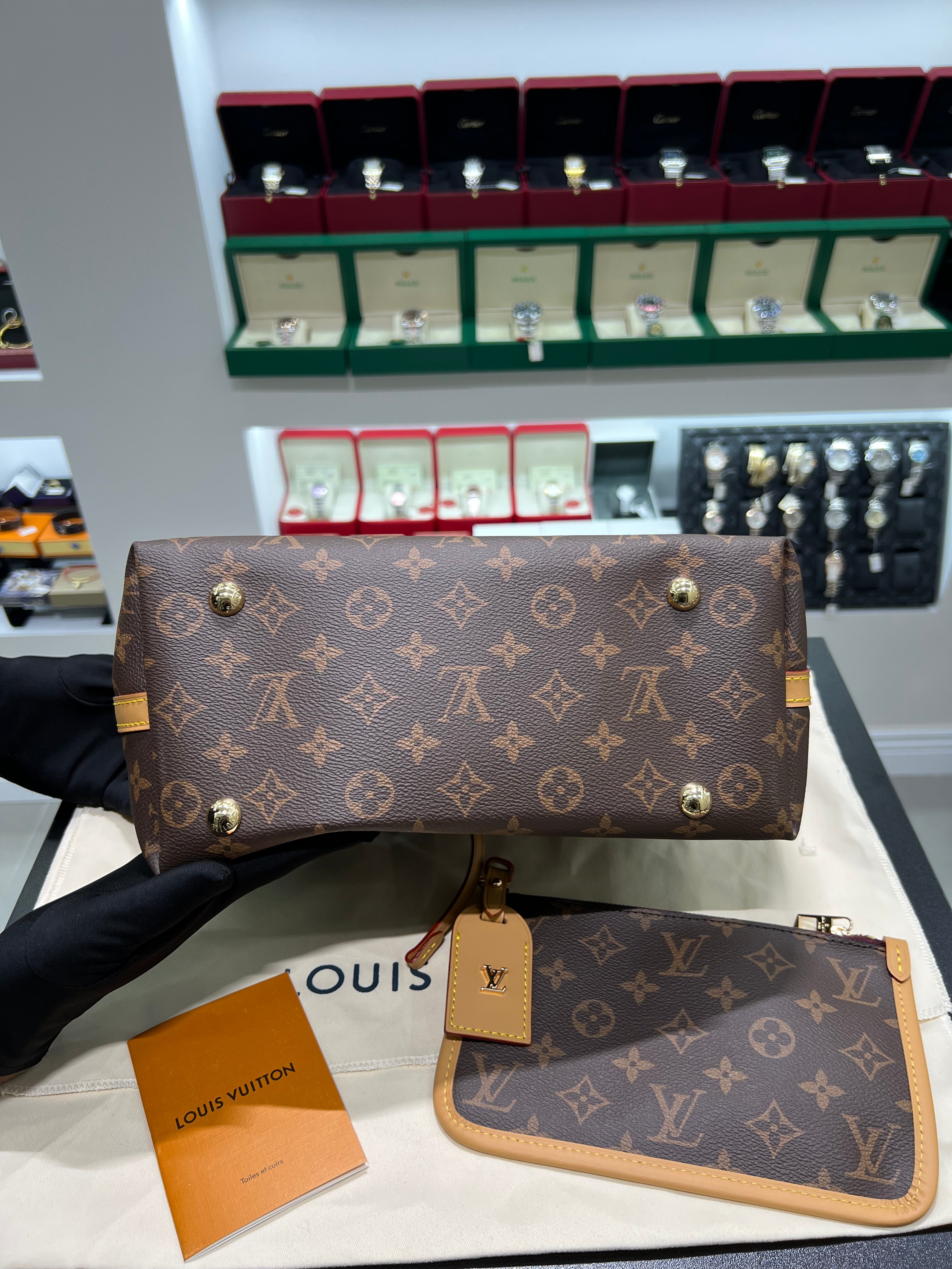 LV CarryAll PM