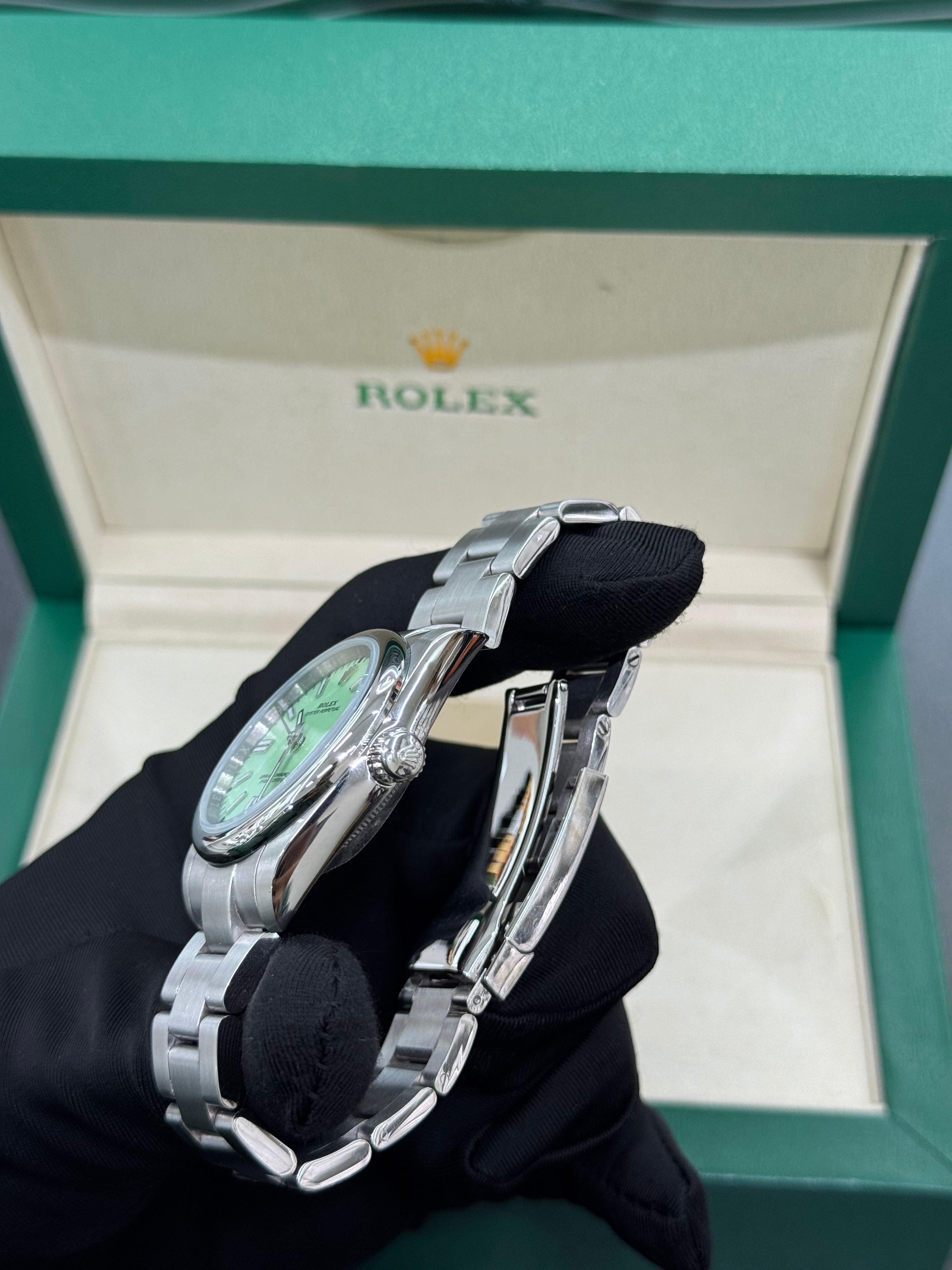 Oyster Pistachio 36mm