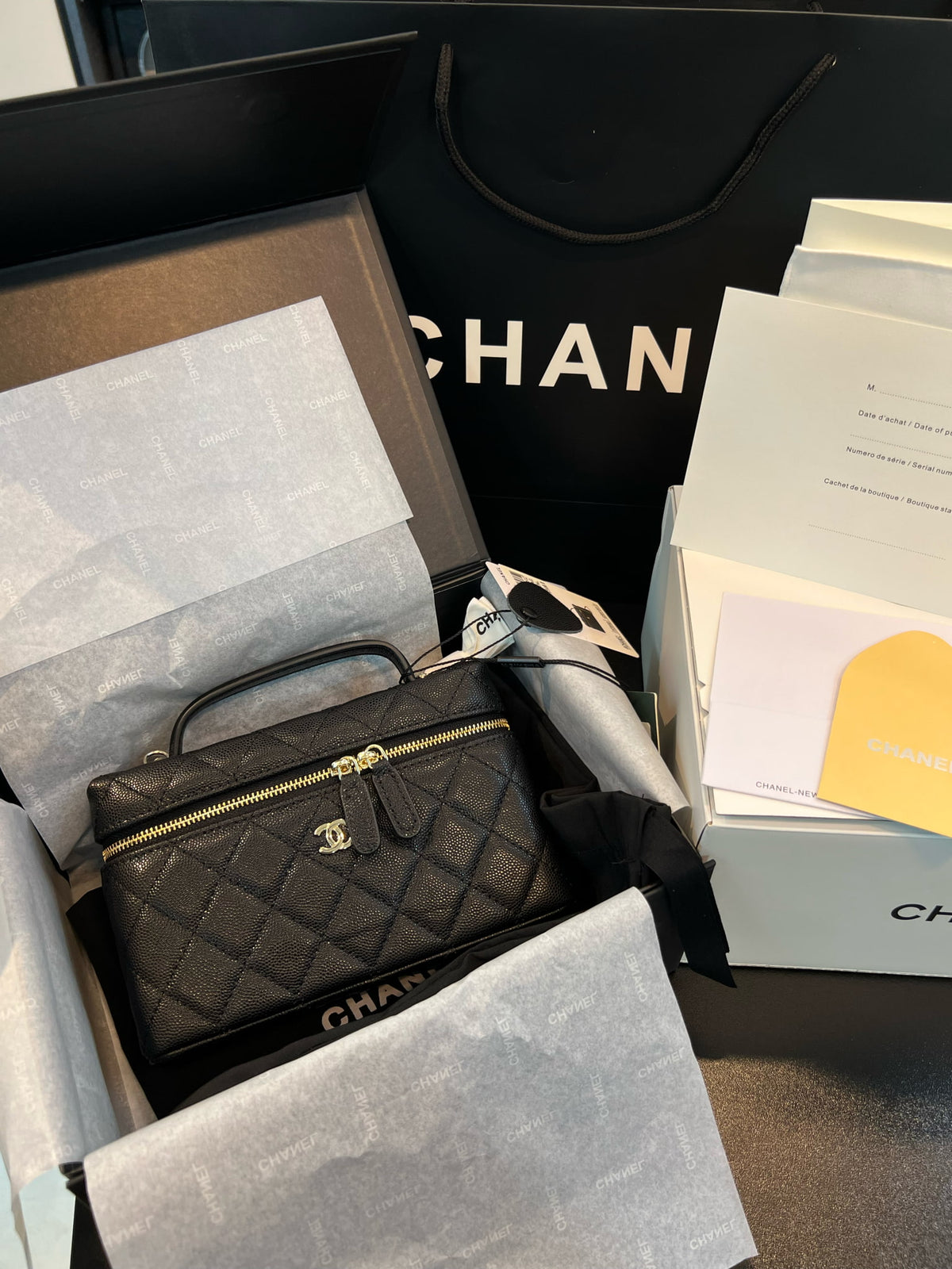 شنطة مكياج فانيتي النحيفة slim ￼